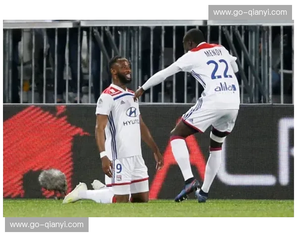 烈焰与冰川的交锋：马赛与里昂，谁才是法兰西真正的“奥林匹克”？